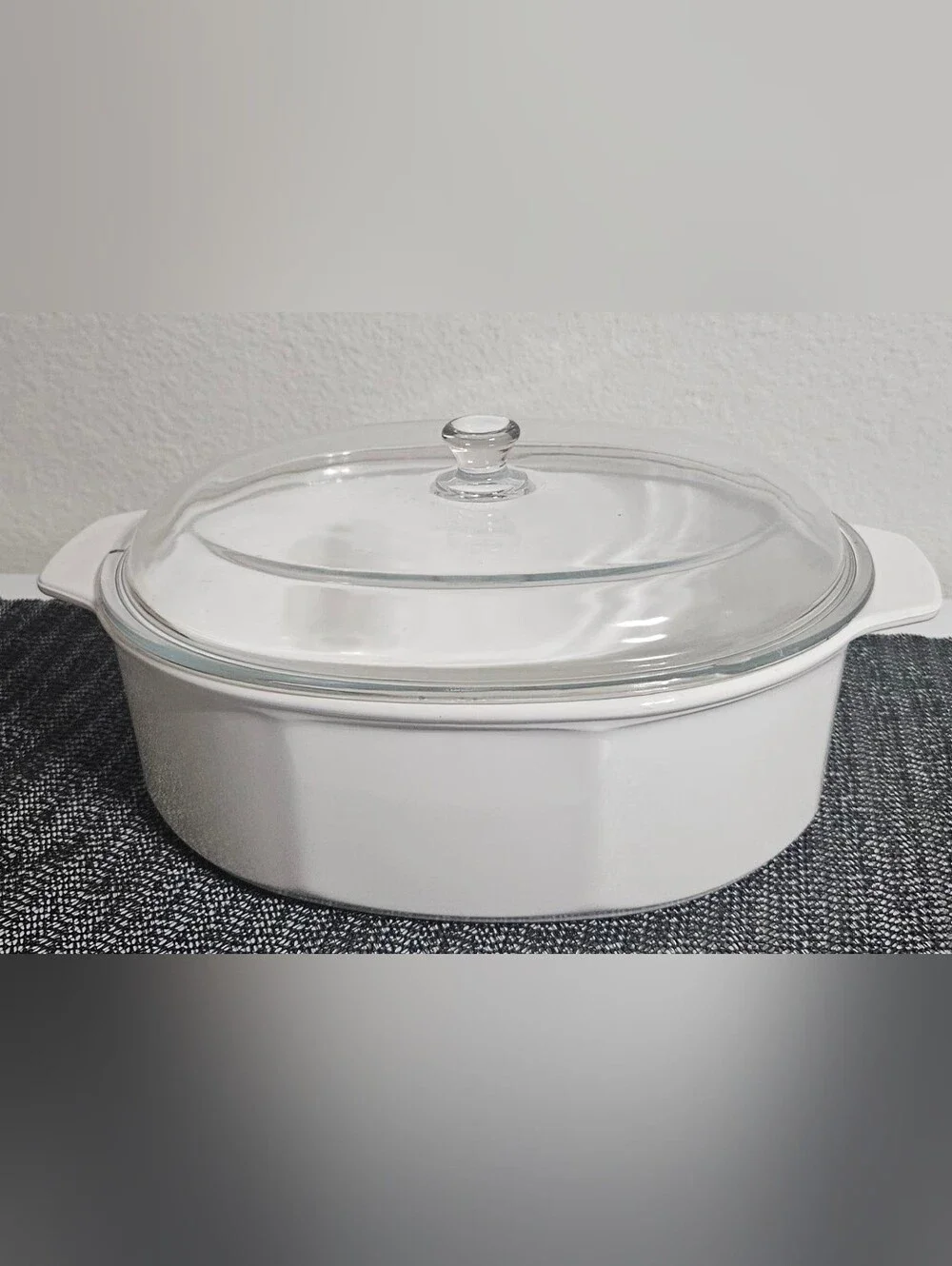 White Glass-Lidded Oval Casserole Dish - Classic Oven-to-Table Cookware